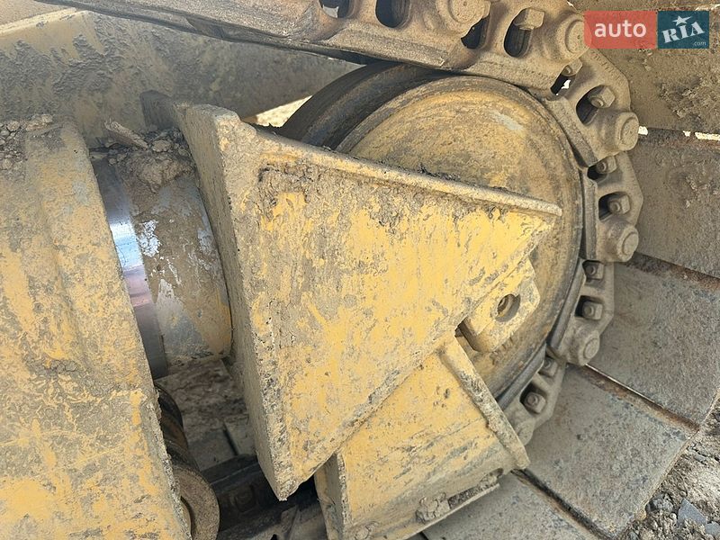 Бульдозер Caterpillar D5 1999 в Славском