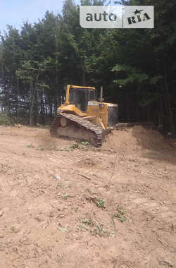 Бульдозер Caterpillar D6M 2000 в 
