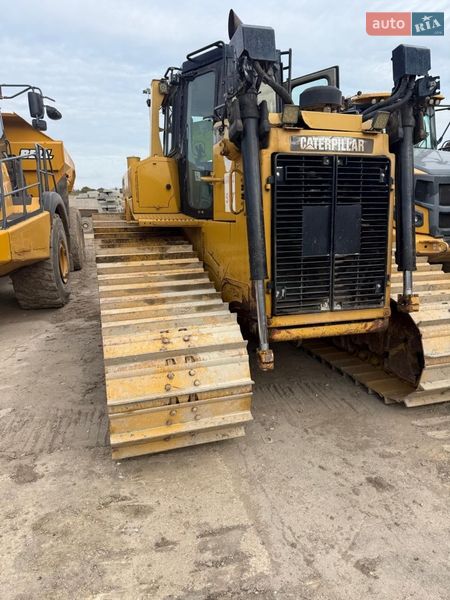 Бульдозер Caterpillar D6T 2013 в Белой Церкви