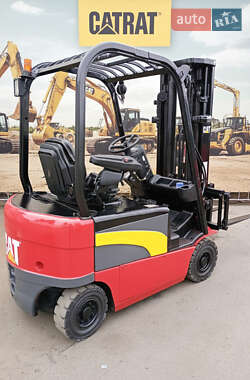 Вилочный погрузчик Caterpillar EP 2007 в Киеве