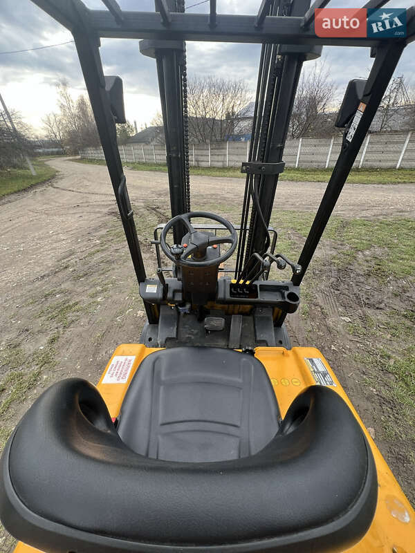 Вилочный погрузчик Caterpillar EP 2008 в Тернополе фото 18 Вилочный погрузчик Caterpillar EP 2008 в Тернополе