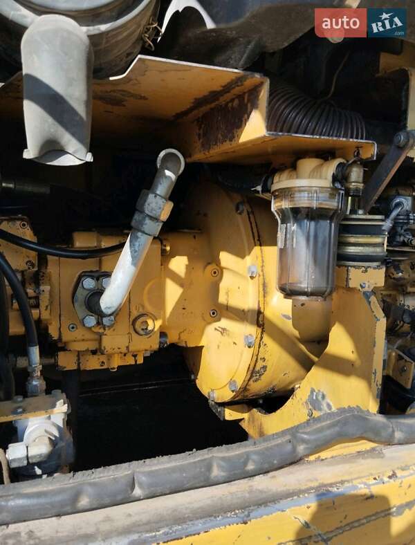 Caterpillar M312 2002