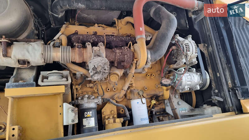 Колесный экскаватор Caterpillar MH 3022 2018 в Одессе