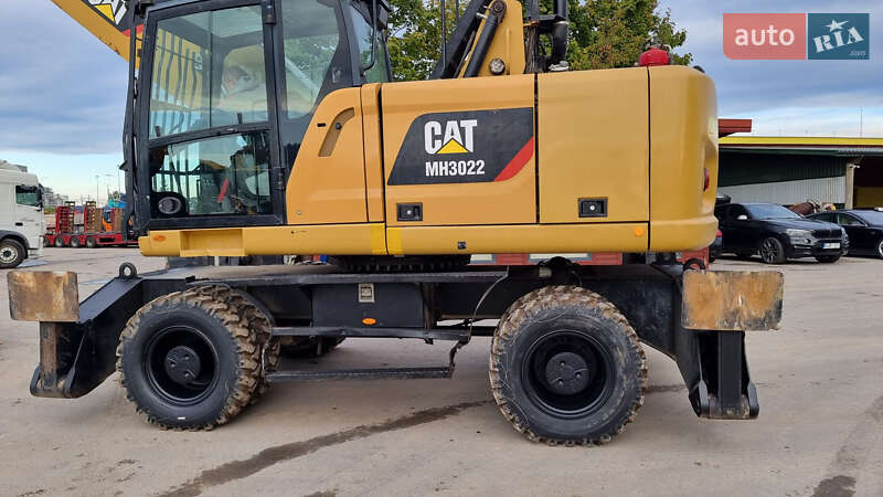 Колесный экскаватор Caterpillar MH 3022 2018 в Одессе