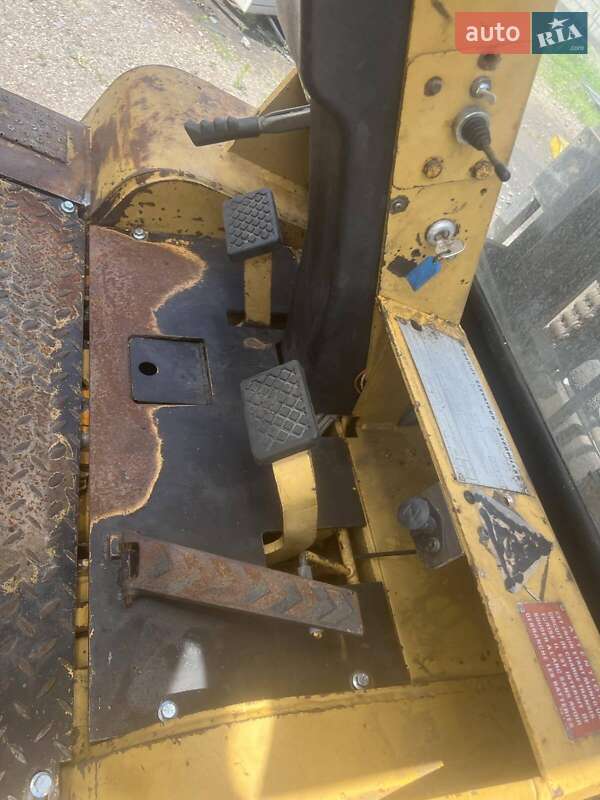 Вилочный погрузчик Caterpillar V80E 1998 в Хмельницком фото 7 Вилочный погрузчик Caterpillar V80E 1998 в Хмельницком