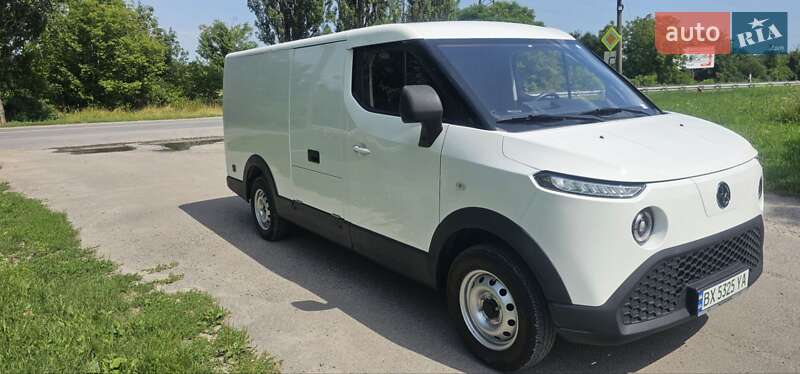 Cenntro Logistar 260 2023