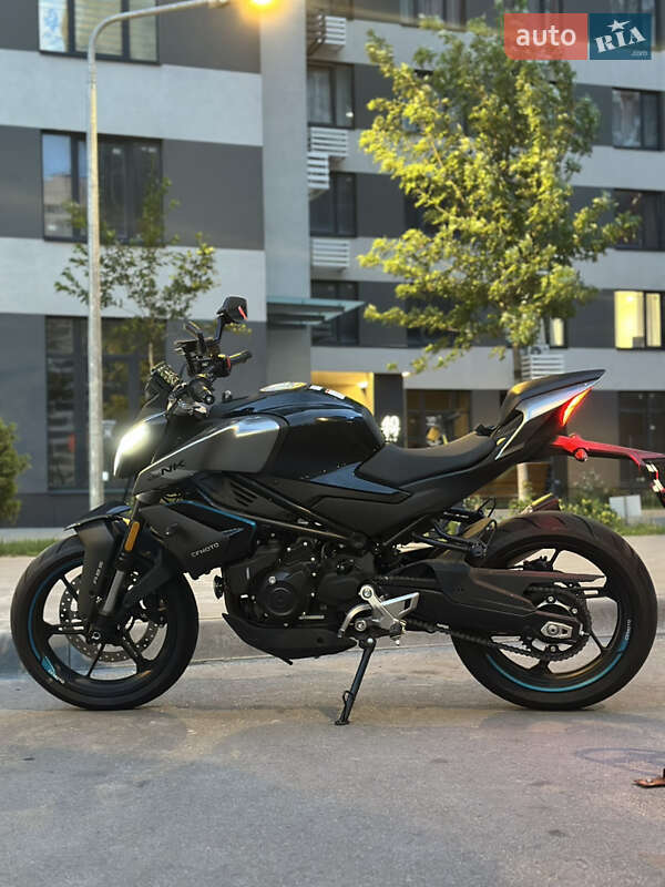 CFMOTO 450NK 2024
