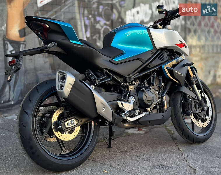 Мотоцикл Без обтекателей (Naked bike) CFMOTO 450NK 2025 в Киеве