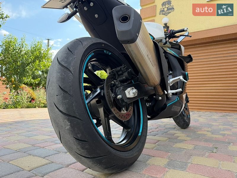 Спортбайк CFMOTO 450SR 2023 в Ровно