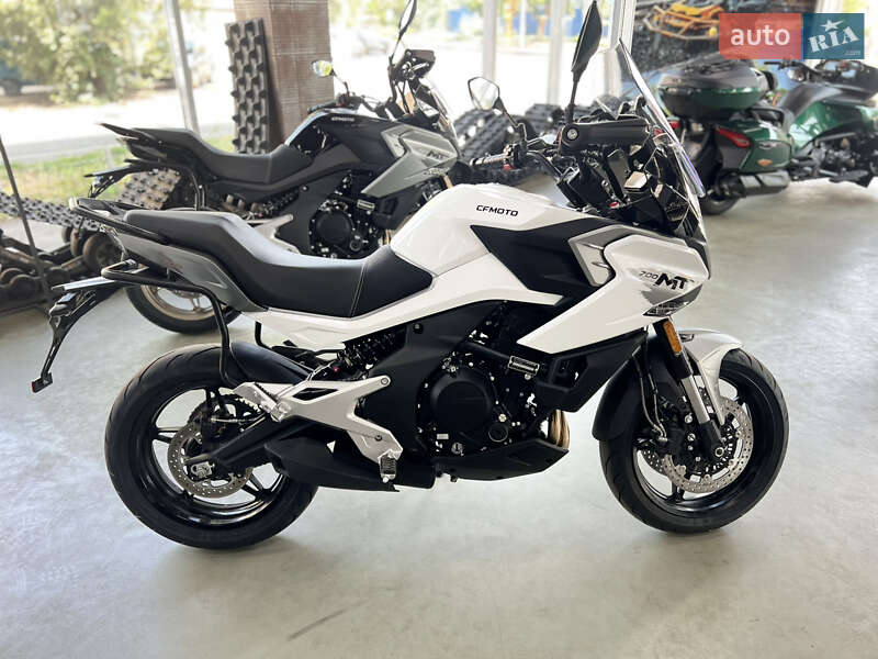 Мотоцикл Круизер CFMOTO 700MT 2025 в Киеве