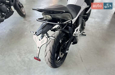 Мотоцикл Круизер CFMOTO 700MT 2025 в 