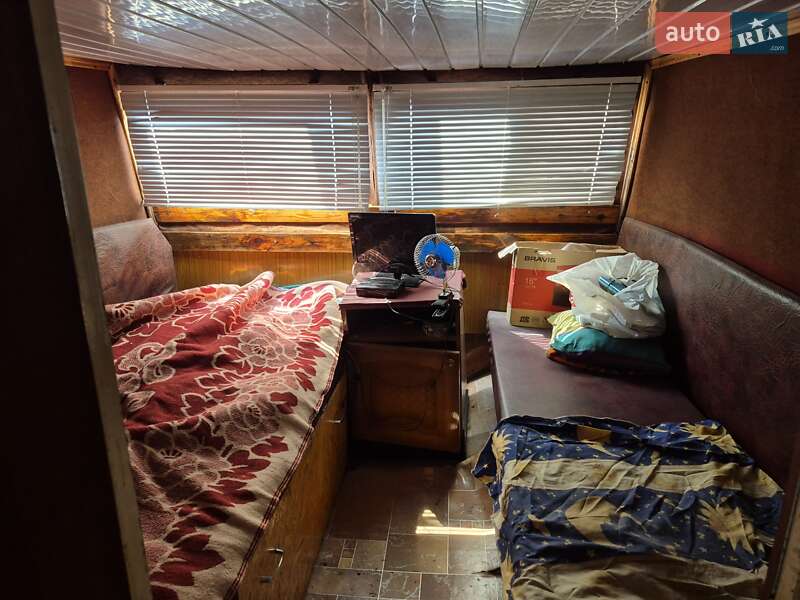 Катер Чайка МЛ 20 2005 в Києві