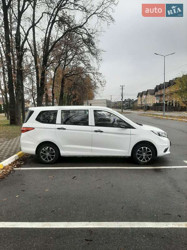 Минивэн Changan Auchan A600EV 2021 в Киеве фото 3 Минивэн Changan Auchan A600EV 2021 в Киеве
