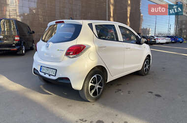 Хэтчбек Changan E-Star 2021 в 