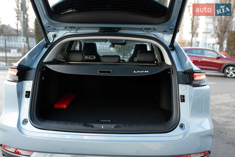 Позашляховик / Кросовер Changan Uni-K 2023 в Чернігові фото 8 Позашляховик / Кросовер Changan Uni-K 2023 в Чернігові
