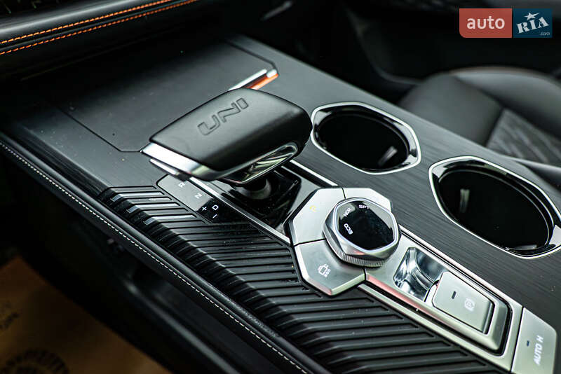 Позашляховик / Кросовер Changan Uni-K 2023 в Києві фото 18 Позашляховик / Кросовер Changan Uni-K 2023 в Києві