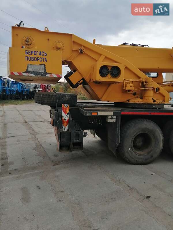Автокран ChangJiang LT 2008 в Полтаве