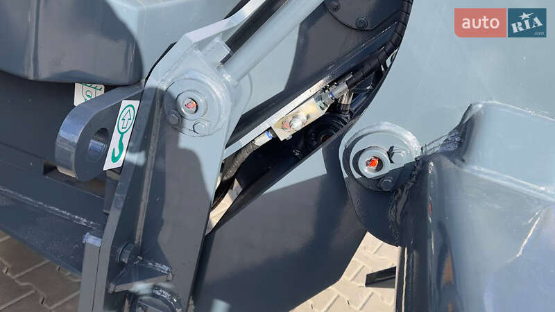 Автогрейдер Changlin PY 2025 в Житомире