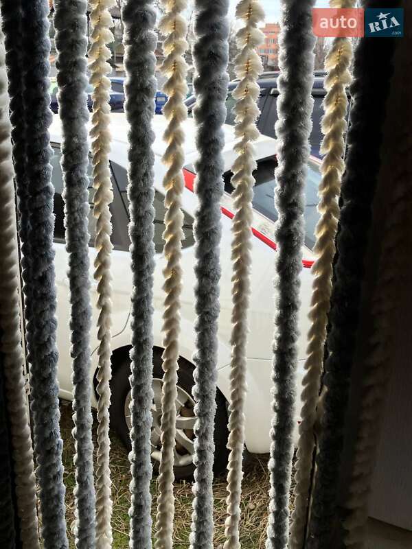 Прицеп дача Chateau 330 1989 в Краматорске фото 35 Прицеп дача Chateau 330 1989 в Краматорске