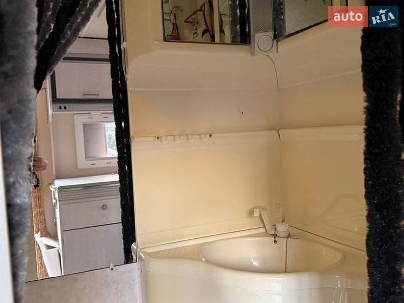 Будинок на колесах Chateau 460 1993 в Львові фото 15 Будинок на колесах Chateau 460 1993 в Львові