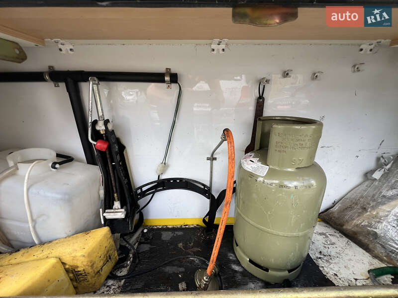 Будинок на колесах Chateau Cantara 1996 в Луцьку фото 19 Будинок на колесах Chateau Cantara 1996 в Луцьку