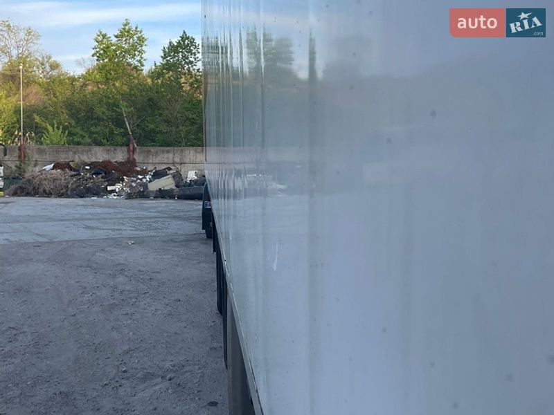 Рефрижератор полуприцеп Chereau C 381 1998 в Днепре