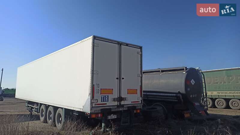 Рефрижератор напівпричіп Chereau Carrier 1993 в Миколаєві