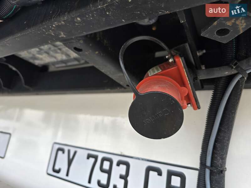 Рефрижератор полуприцеп Chereau Carrier 2013 в Виннице