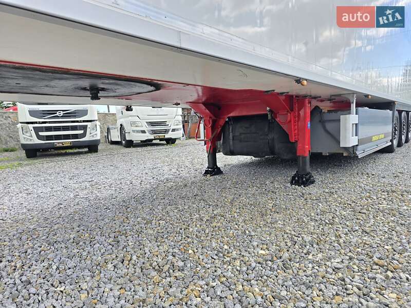 Рефрижератор полуприцеп Chereau Carrier 2013 в Виннице