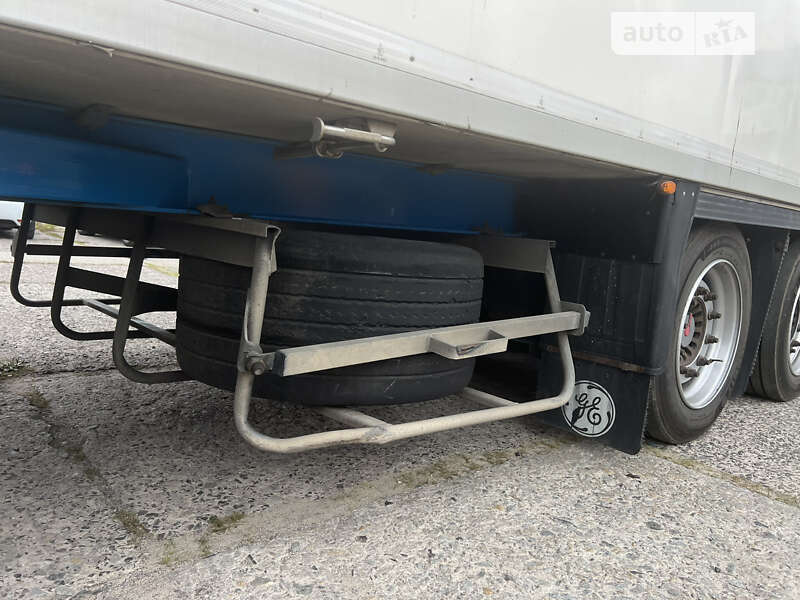 Рефрижератор полуприцеп Chereau CD 382CHB 2010 в Львове