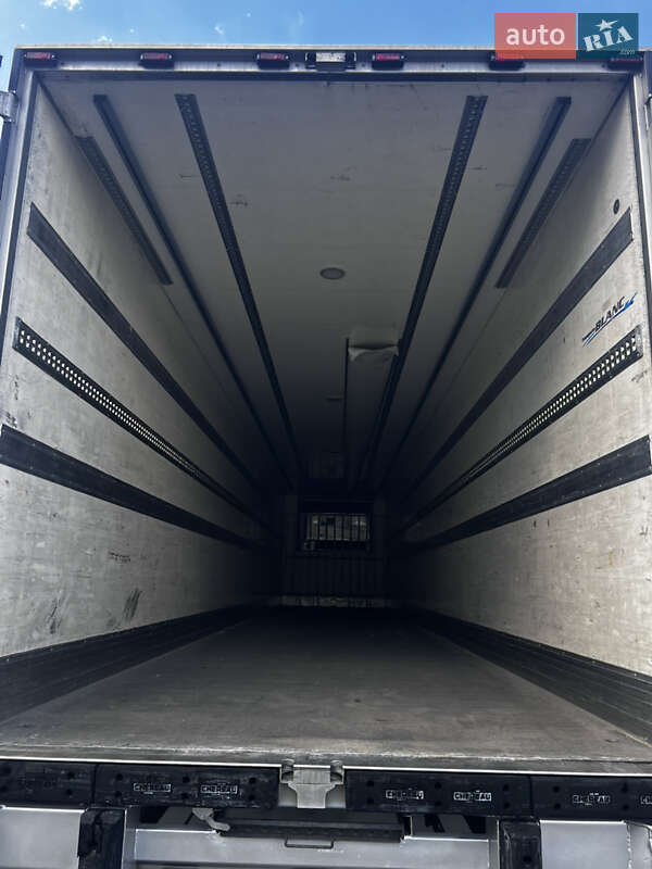 Рефрижератор полуприцеп Chereau CD 382CHB 2008 в Луцке