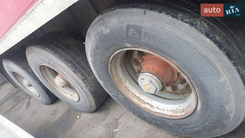 Рефрижератор полуприцеп Chereau CD 382CHB 1994 в Ровно