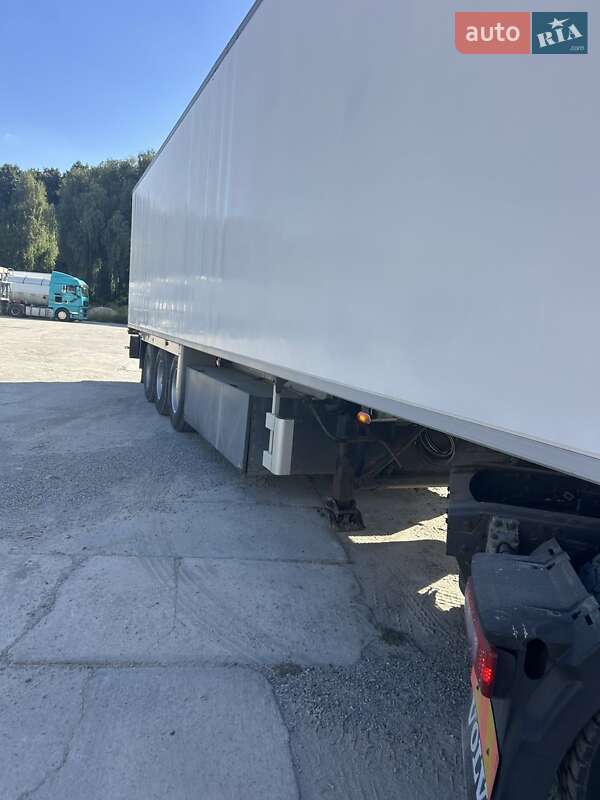 Рефрижератор полуприцеп Chereau Tecnogam 2000 в Киеве