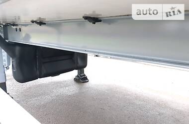 Рефрижератор полуприцеп Chereau ThermoKing 2009 в 