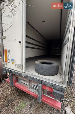 Рефрижератор полуприцеп Chereau ThermoKing 2005 в 