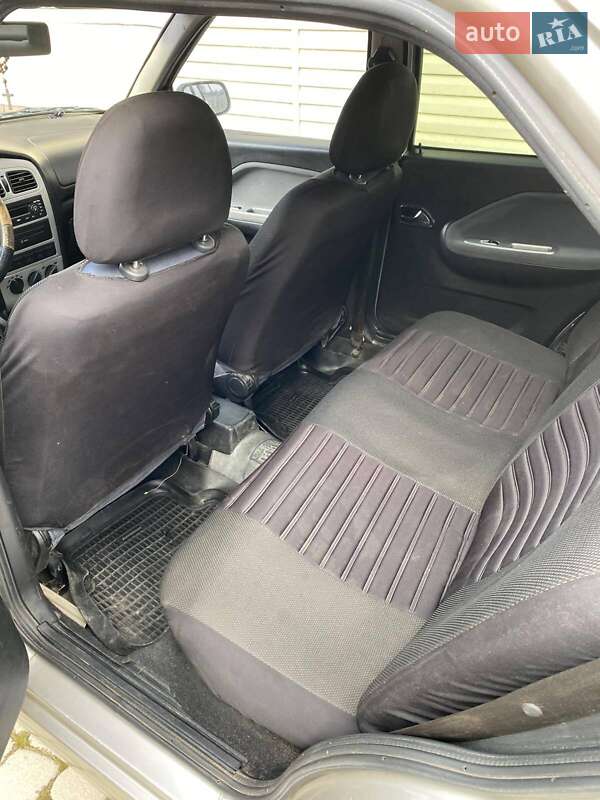 Лифтбек Chery A15 2008 в Рожнове