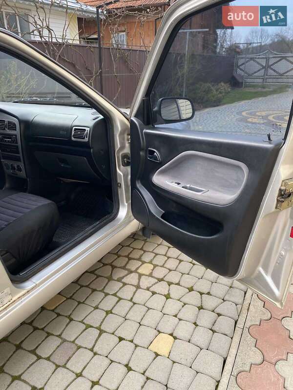 Лифтбек Chery A15 2008 в Рожнове
