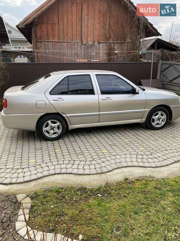 Лифтбек Chery A15 2008 в Рожнове