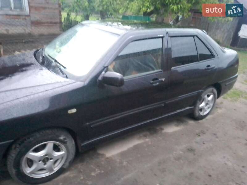 Лифтбек Chery A15 2007 в Луцке