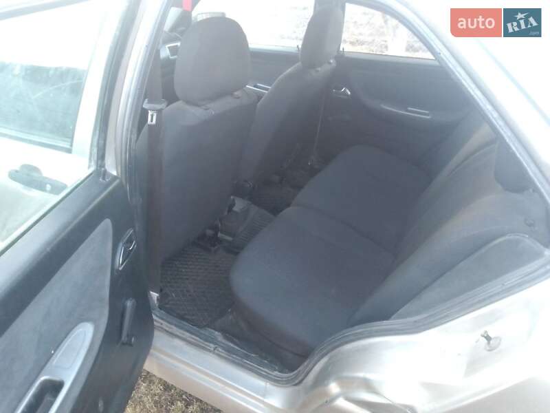 Хэтчбек Chery Amulet 2007 в Рокитном