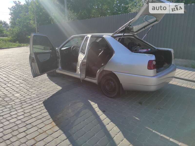 Седан Chery Amulet 2008 в Виннице