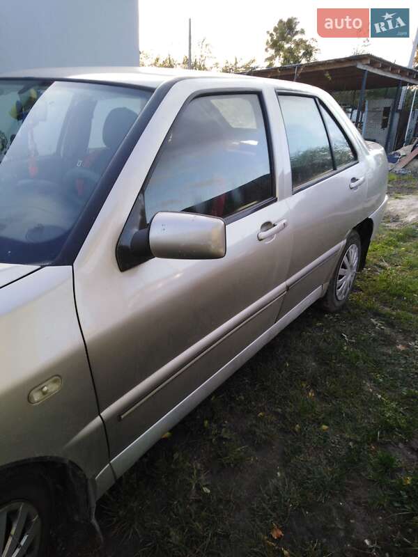 Седан Chery Amulet 2007 в Радехове