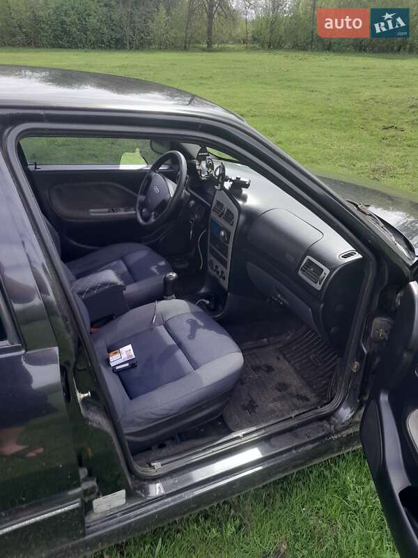 Седан Chery Amulet 2007 в Бурыни