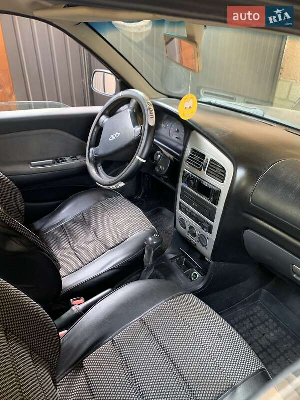 Седан Chery Amulet 2008 в Хусте