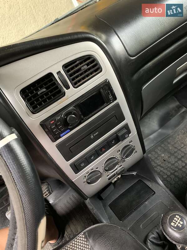 Седан Chery Amulet 2008 в Хусте фото 4 Седан Chery Amulet 2008 в Хусте