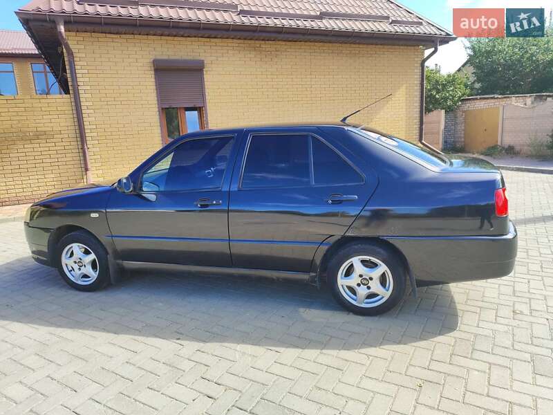 Седан Chery Amulet 2007 в Запоріжжі