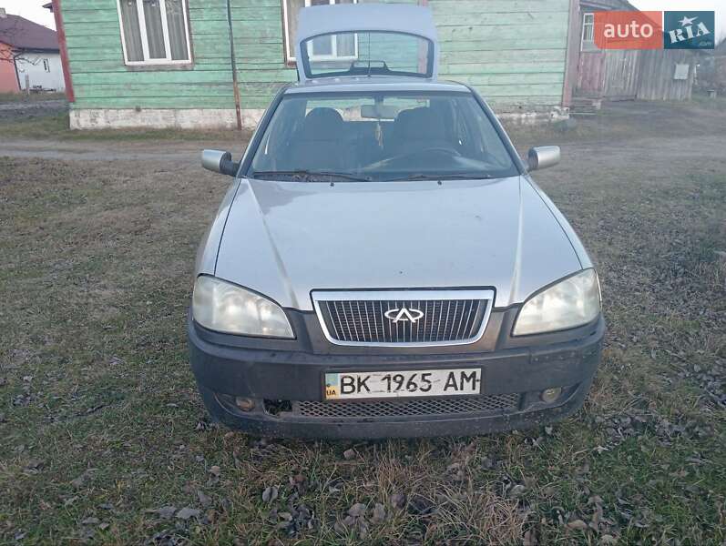 Хэтчбек Chery Amulet 2007 в Рокитном