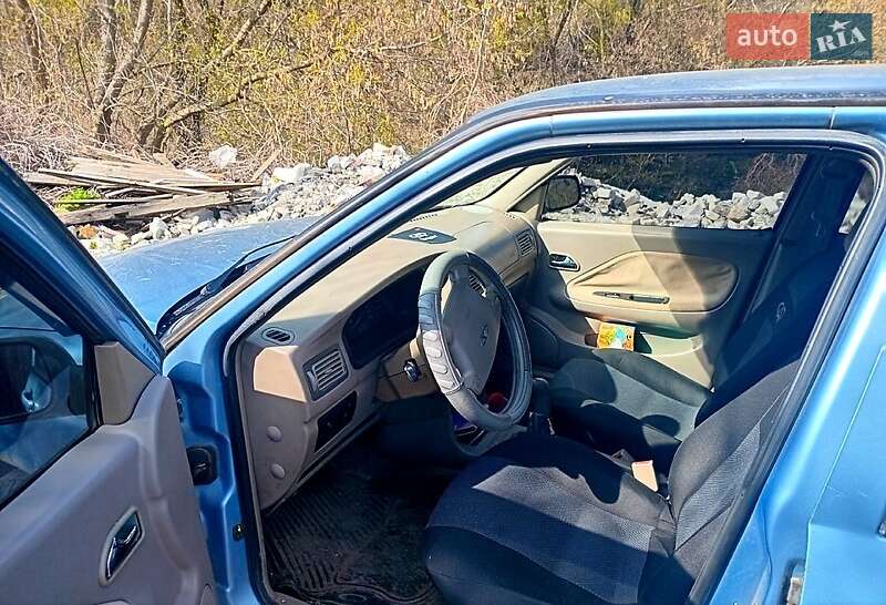 Chery Amulet 2006