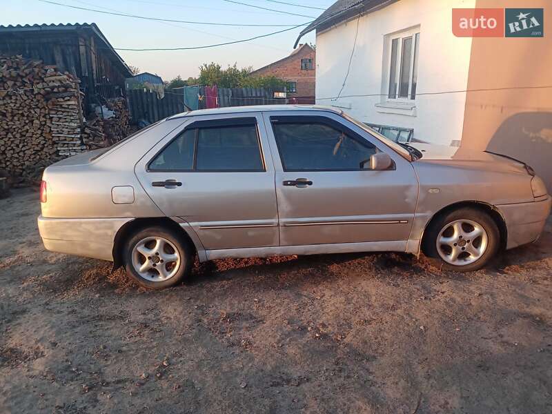 Седан Chery Amulet 2007 в Высоцке