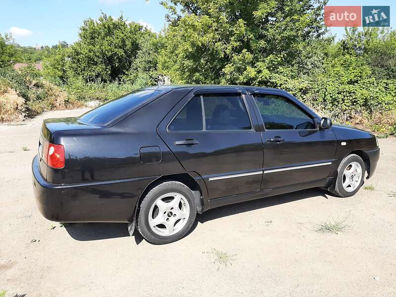 Седан Chery Amulet 2008 в Днепре